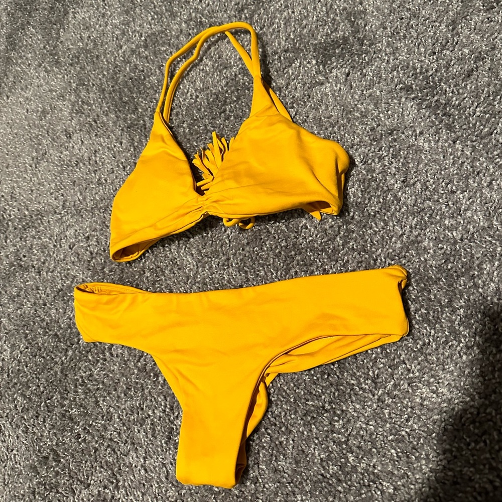 SOLD ON Ⓜ️ Midori Mango Bikini